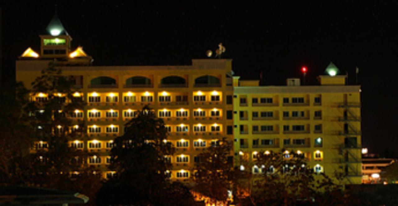 The Royal Mandaya Hotel Davao City Exteriör bild